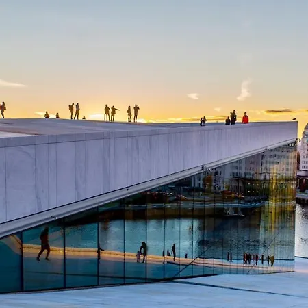 Sjarmerende Med Parkering I Sentrum Apartmán *